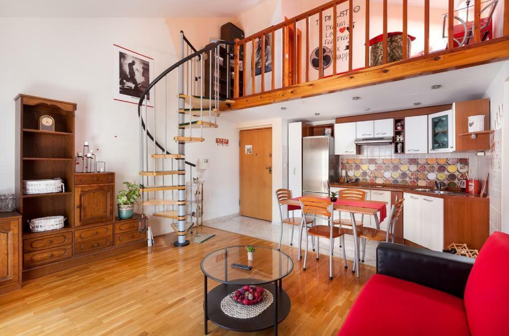 Litorian Makarska Apartment Bagian luar foto